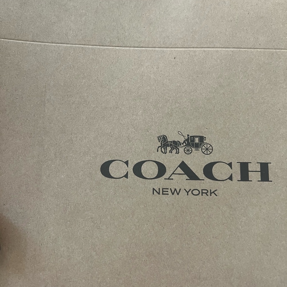 Coach New York Tan Packaging